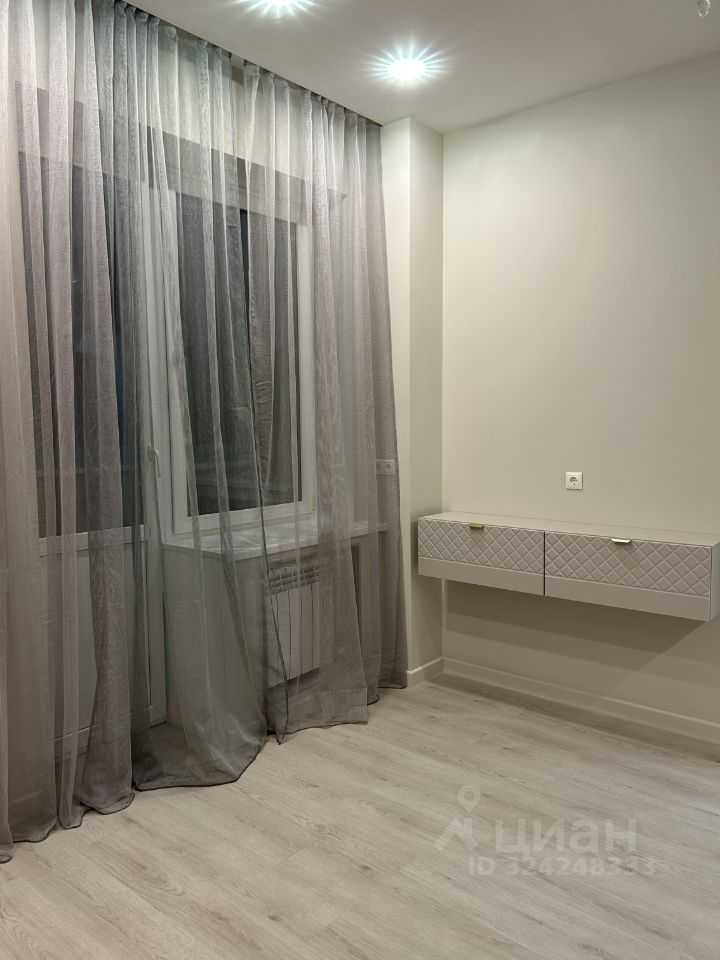 4-комнатная квартира, 160 м² — фотография 3