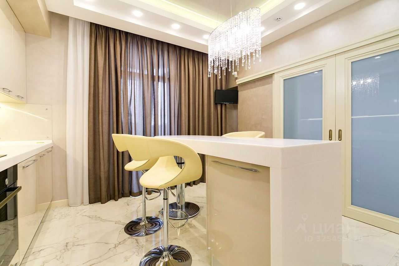 2-комнатная квартира, 105 м² — фотография 2
