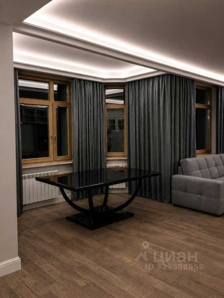 4-комнатная квартира, 173,4 м² — фотография 2