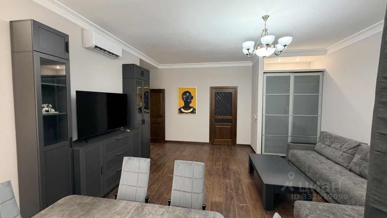 2-комнатная квартира, 102 м² — фотография 3