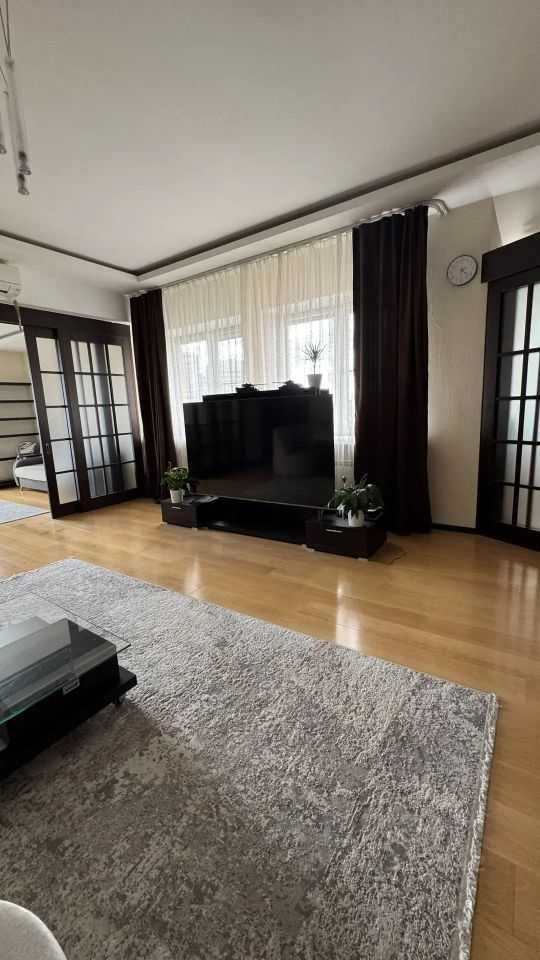 3-комнатная квартира, 150 м² — фотография 2