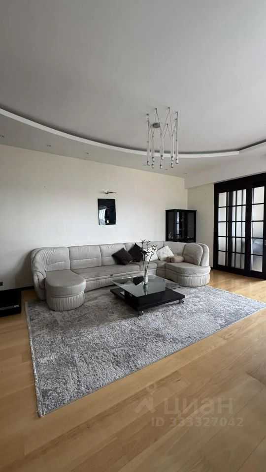 3-комнатная квартира, 150 м²