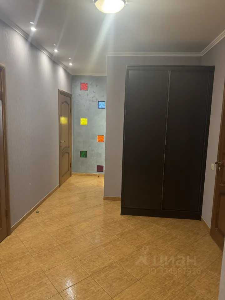 2-комнатная квартира, 61,6 м² — фотография 3