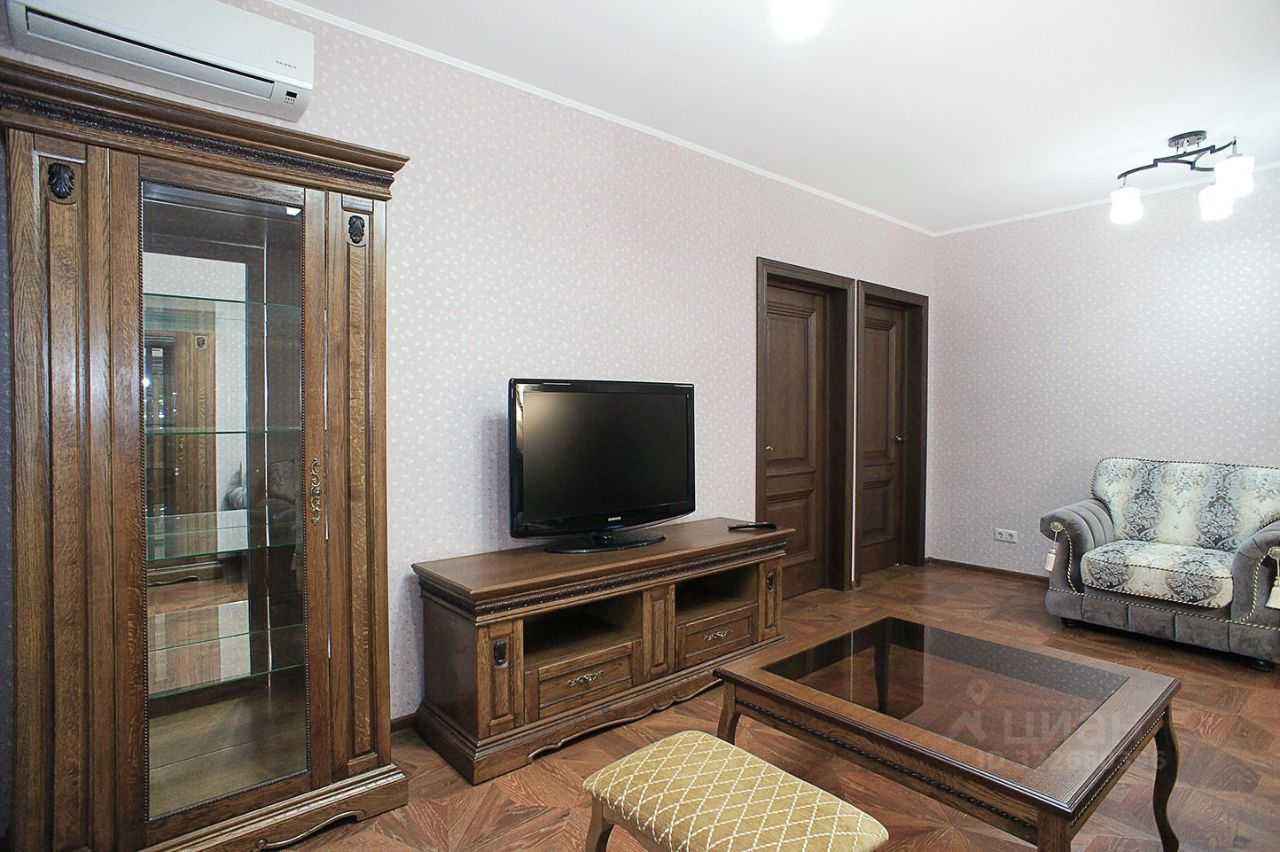 3-комнатная квартира, 77 м² — фотография 2