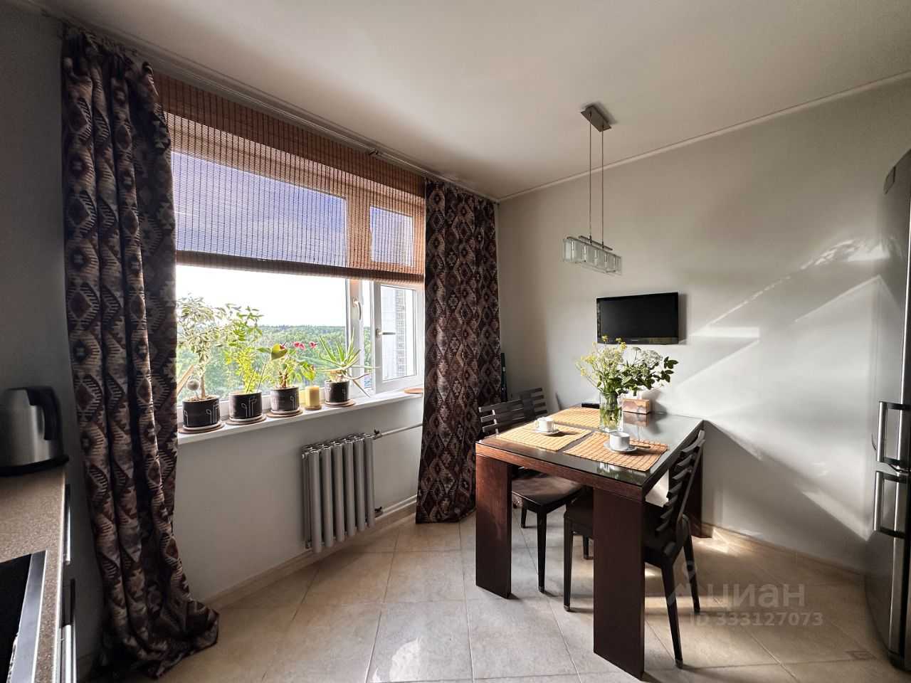 3-комнатная квартира, 77 м² — фотография 2