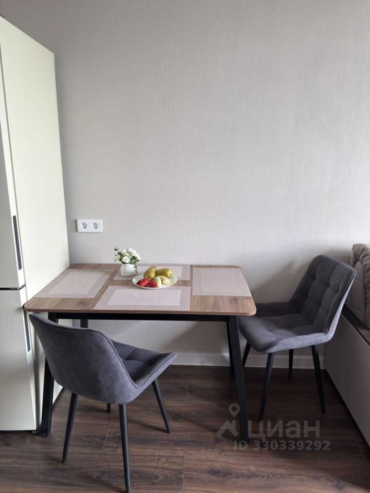 1-комнатная квартира, 40,7 м² — фотография 2