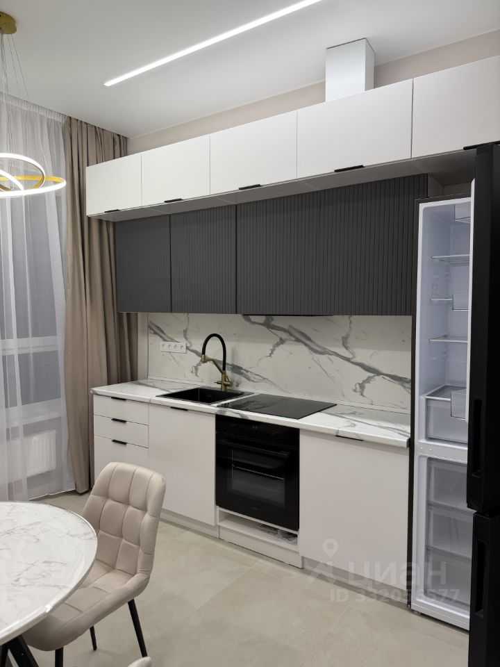 1-комнатная квартира, 36,8 м² — фотография 2
