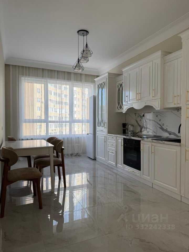 2-комнатная квартира, 63,5 м² — фотография 3