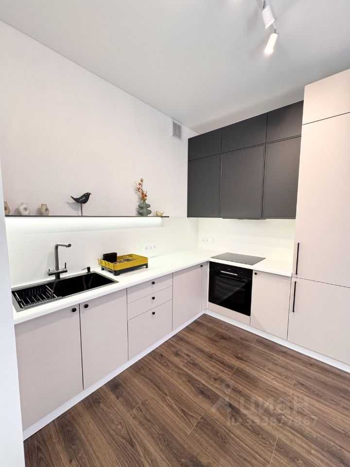 2-комнатная квартира, 56,5 м² — фотография 2