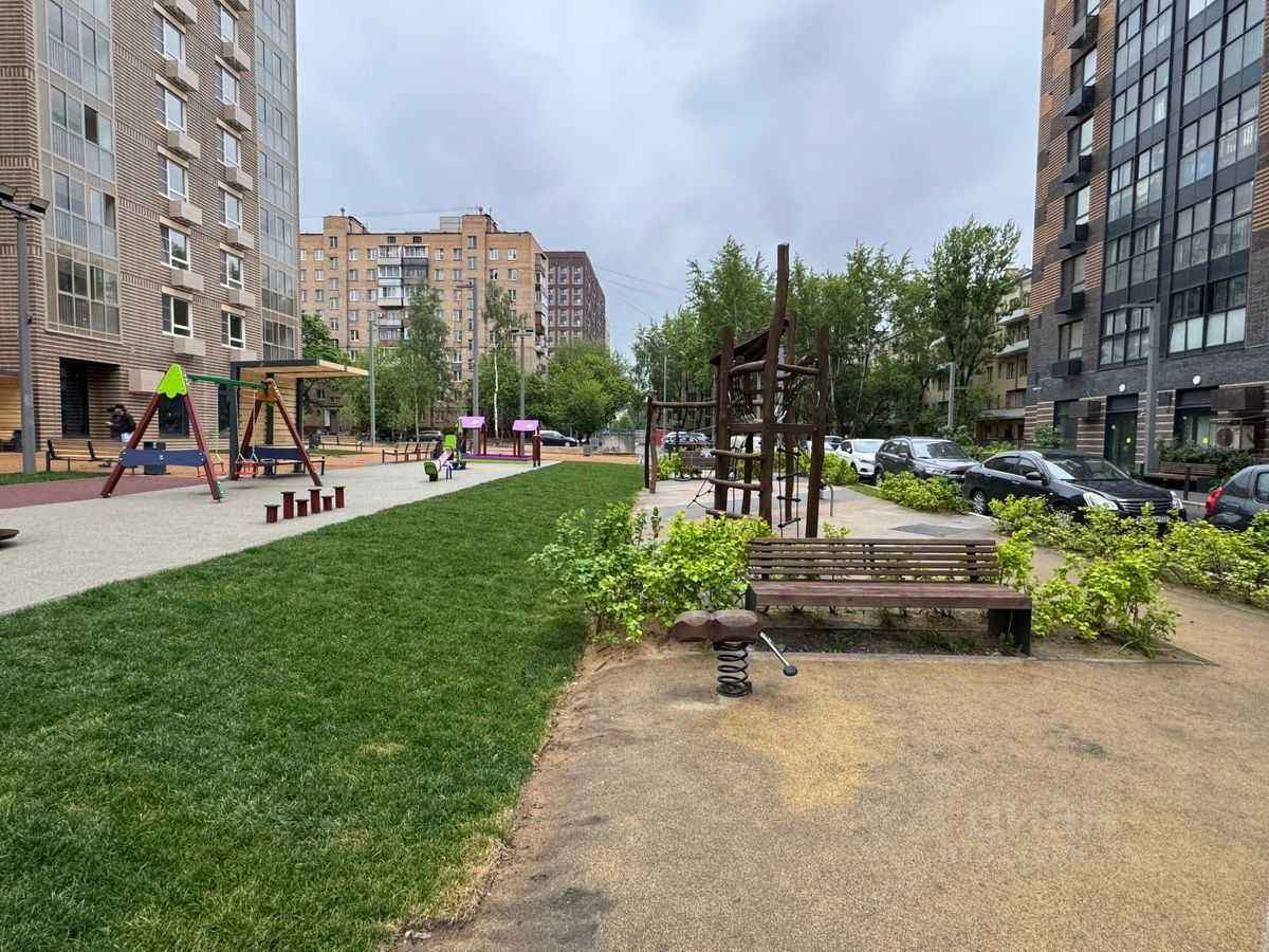 2-комнатная квартира, 68 м² — фотография 3