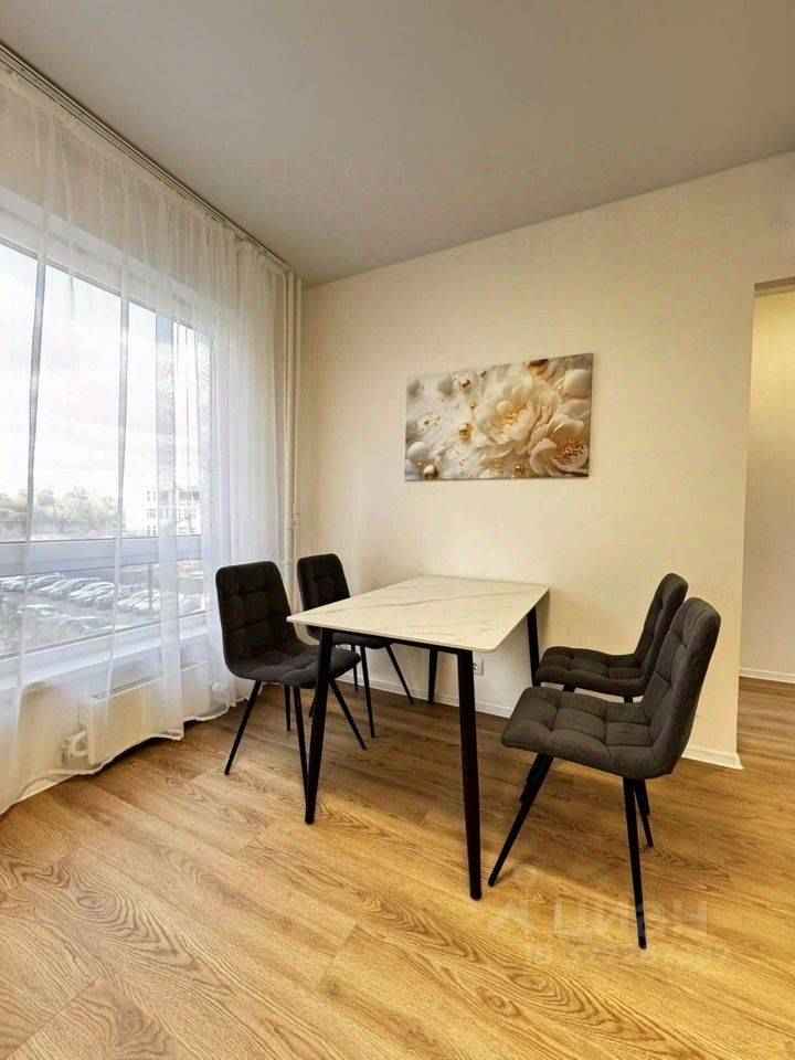 2-комнатная квартира, 55 м² — фотография 3