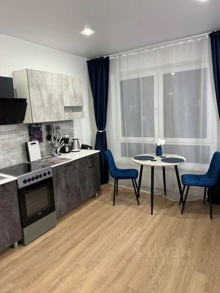 1-комнатная квартира, 35 м² — фотография 2