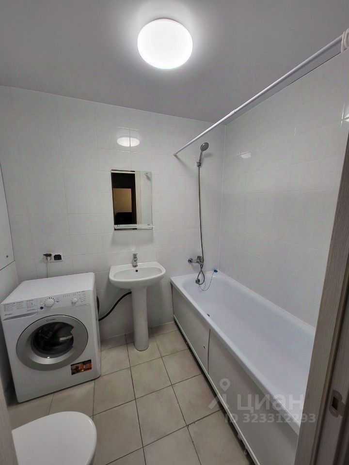 2-комнатная квартира, 55 м² — фотография 3
