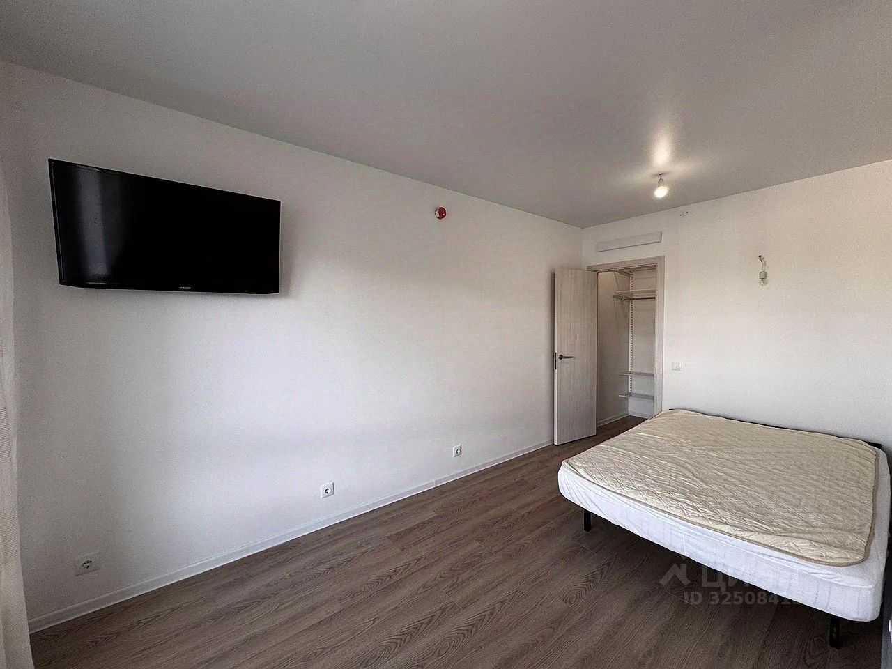 1-комнатная квартира, 32 м² — фотография 3