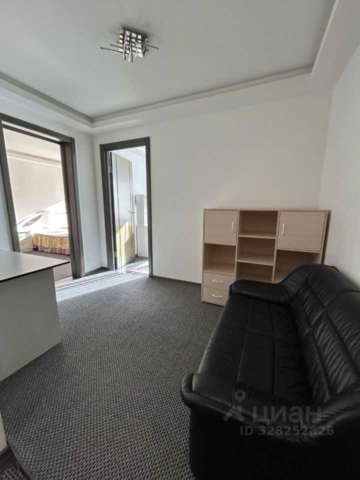 3-комнатная квартира, 79 м² — фотография 3
