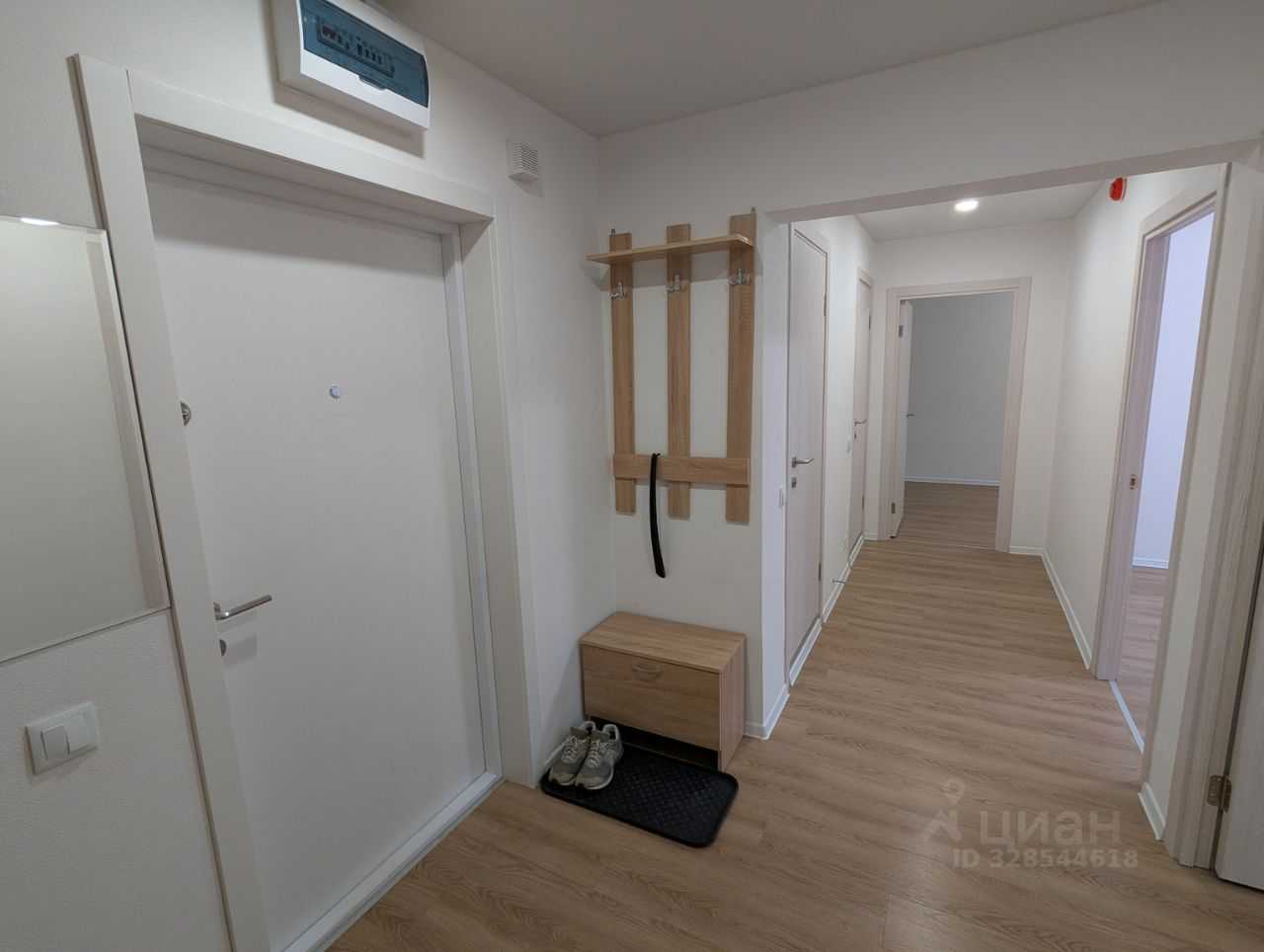 2-комнатная квартира, 57 м² — фотография 2