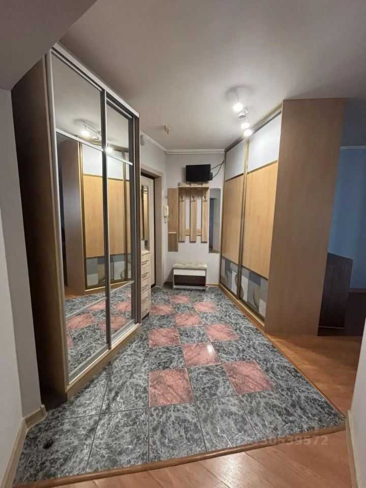 2-комнатная квартира, 56,3 м² — фотография 2