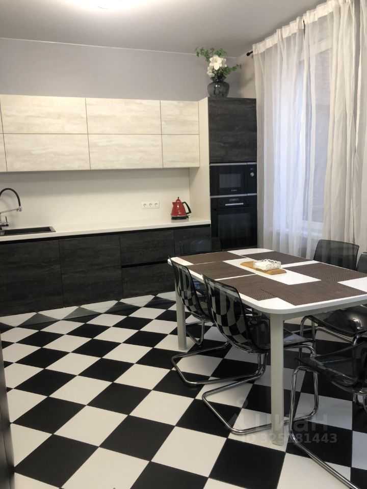 5-комнатная квартира, 112 м² — фотография 2