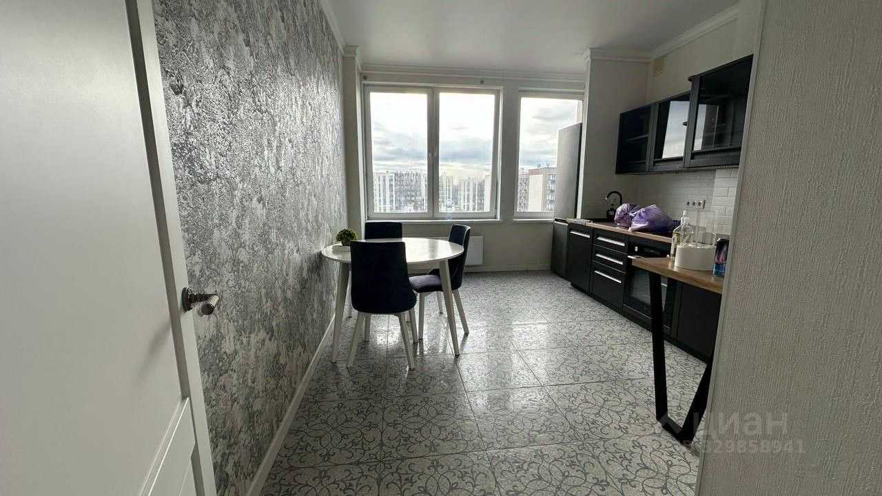2-комнатная квартира, 65 м² — фотография 2