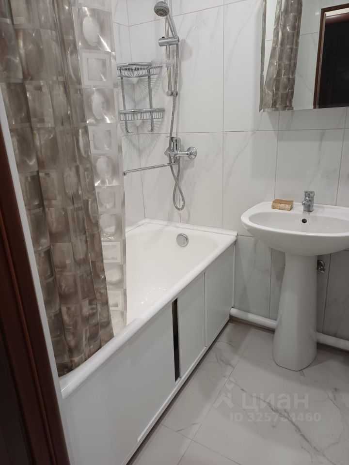 3-комнатная квартира, 64 м² — фотография 3