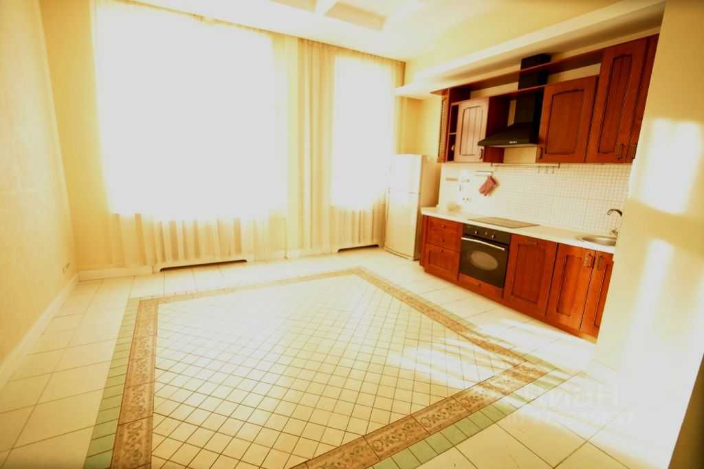 4-комнатная квартира, 126 м² — фотография 3