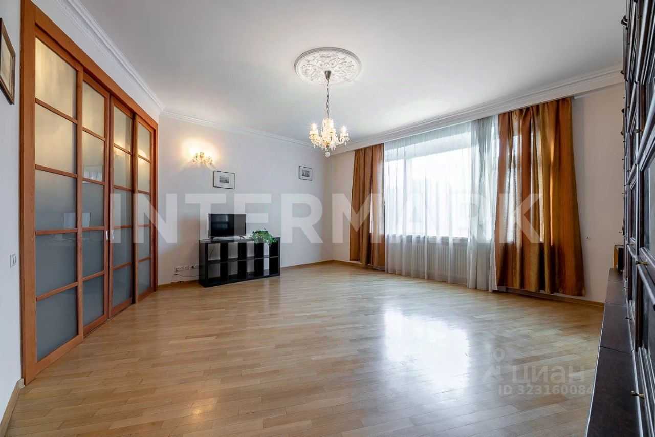 3-комнатная квартира, 105 м²