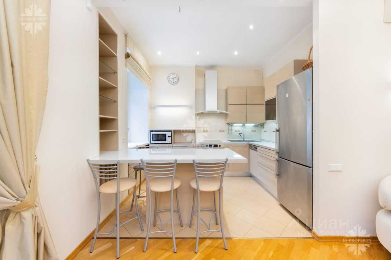 4-комнатная квартира, 97,3 м² — фотография 3