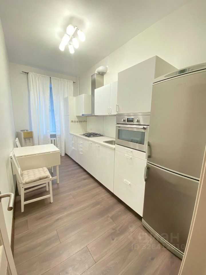 2-комнатная квартира, 59 м² — фотография 2