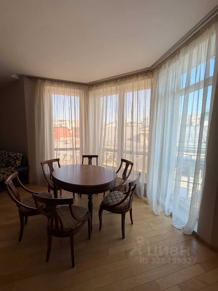 3-комнатная квартира, 123 м² — фотография 2