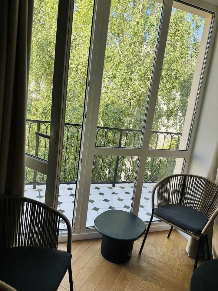 2-комнатная квартира, 65 м² — фотография 2
