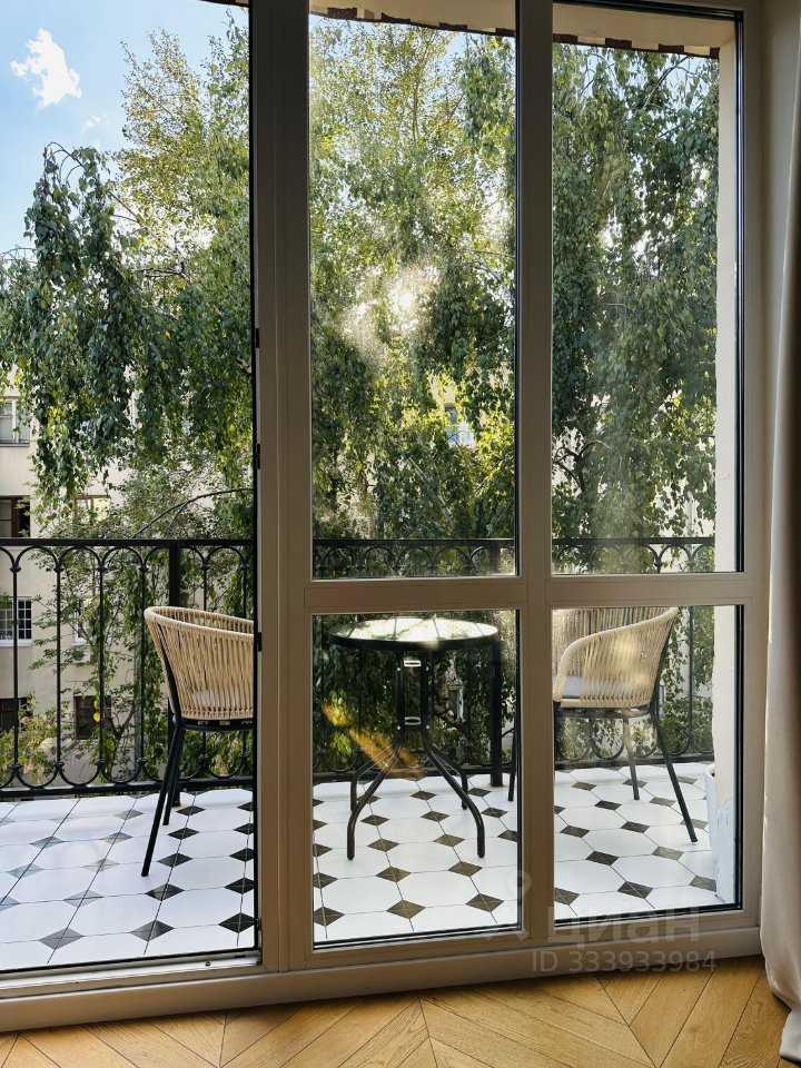 2-комнатная квартира, 65 м² — фотография 2