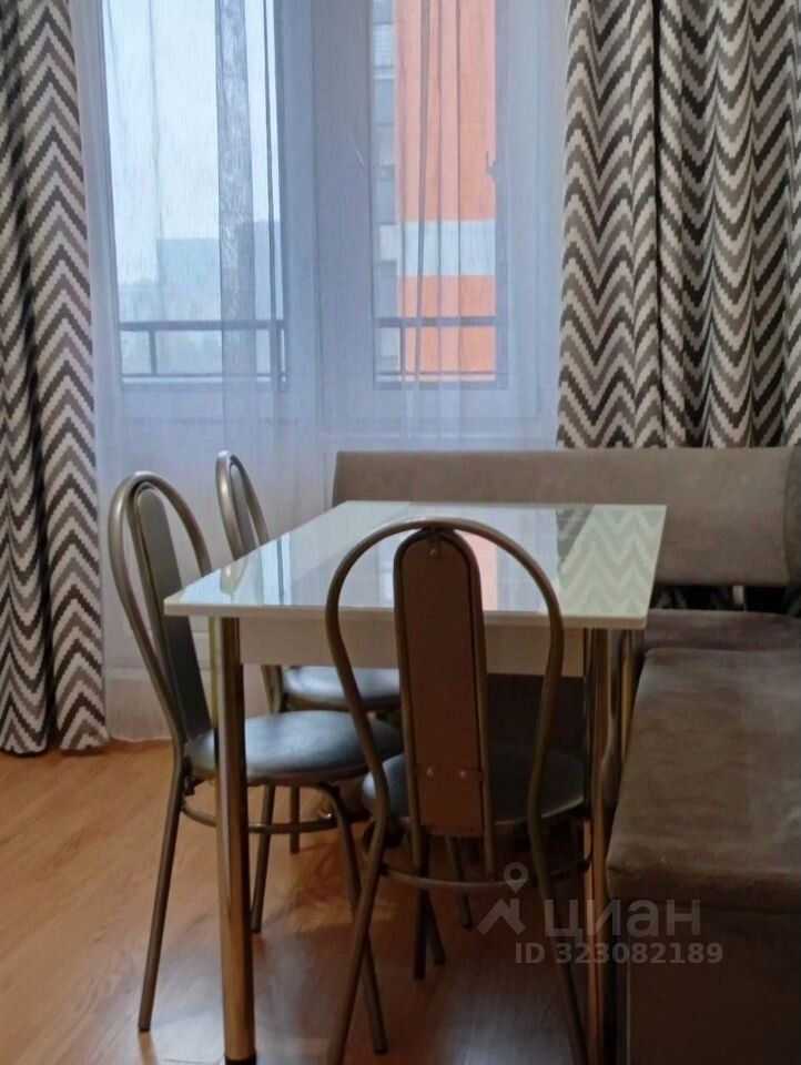 2-комнатная квартира, 55 м² — фотография 3
