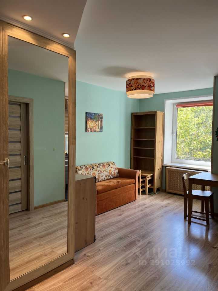 2-комнатная квартира, 42,7 м² — фотография 2