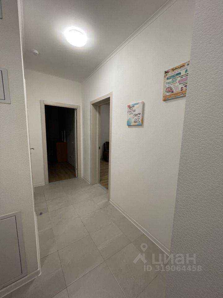 2-комнатная квартира, 58 м² — фотография 2