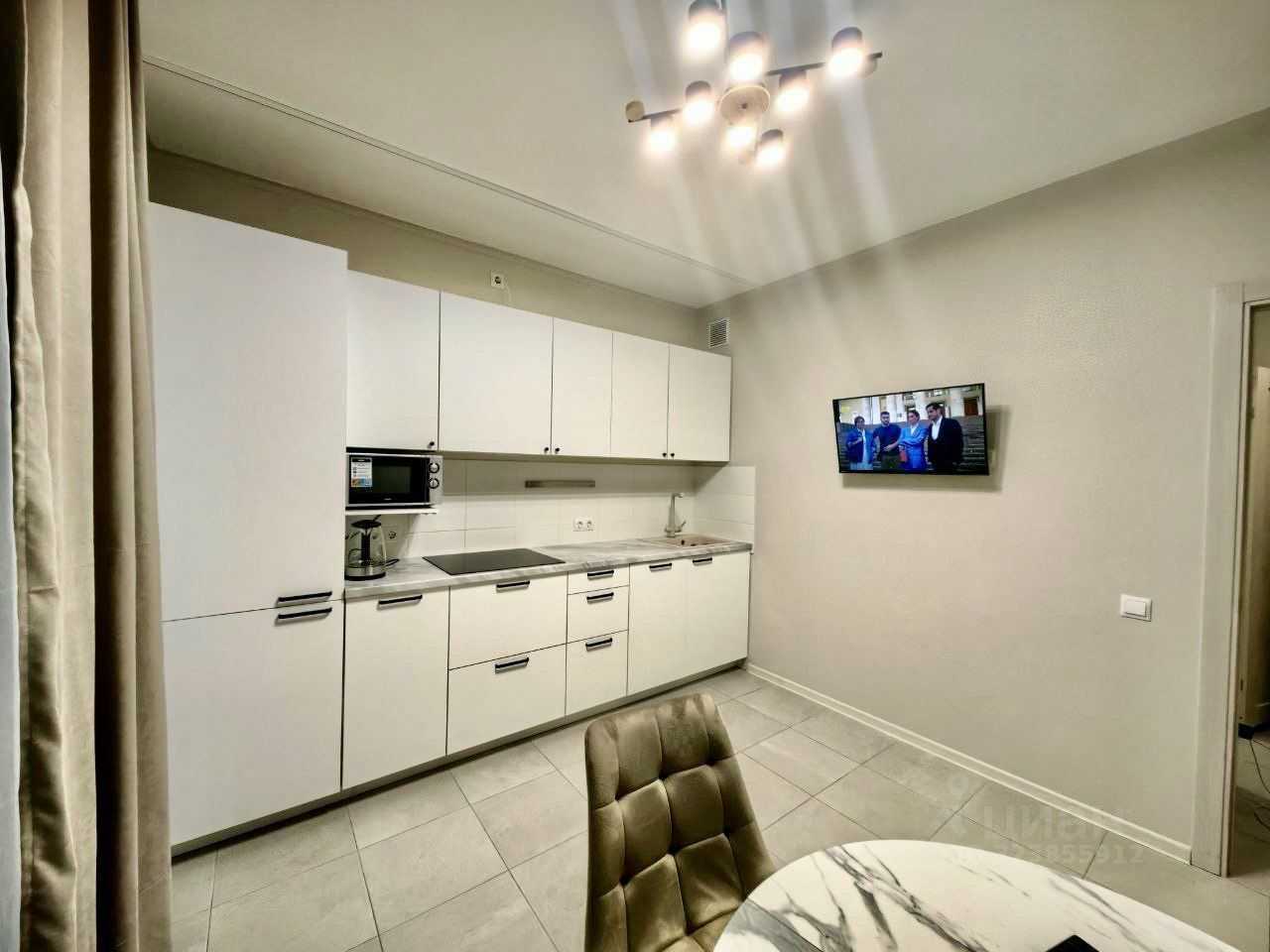 1-комнатная квартира, 45 м² — фотография 3
