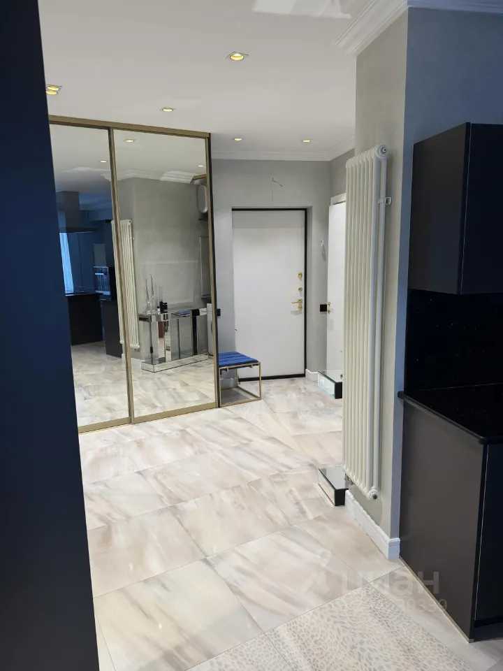 2-комнатная квартира, 80 м² — фотография 2