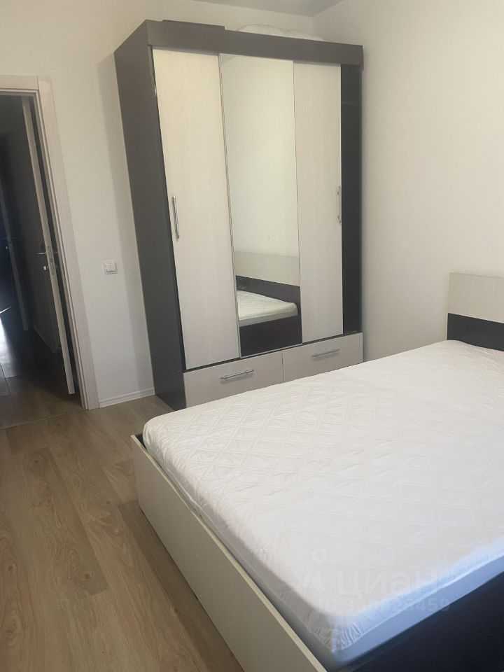 3-комнатная квартира, 77 м² — фотография 3