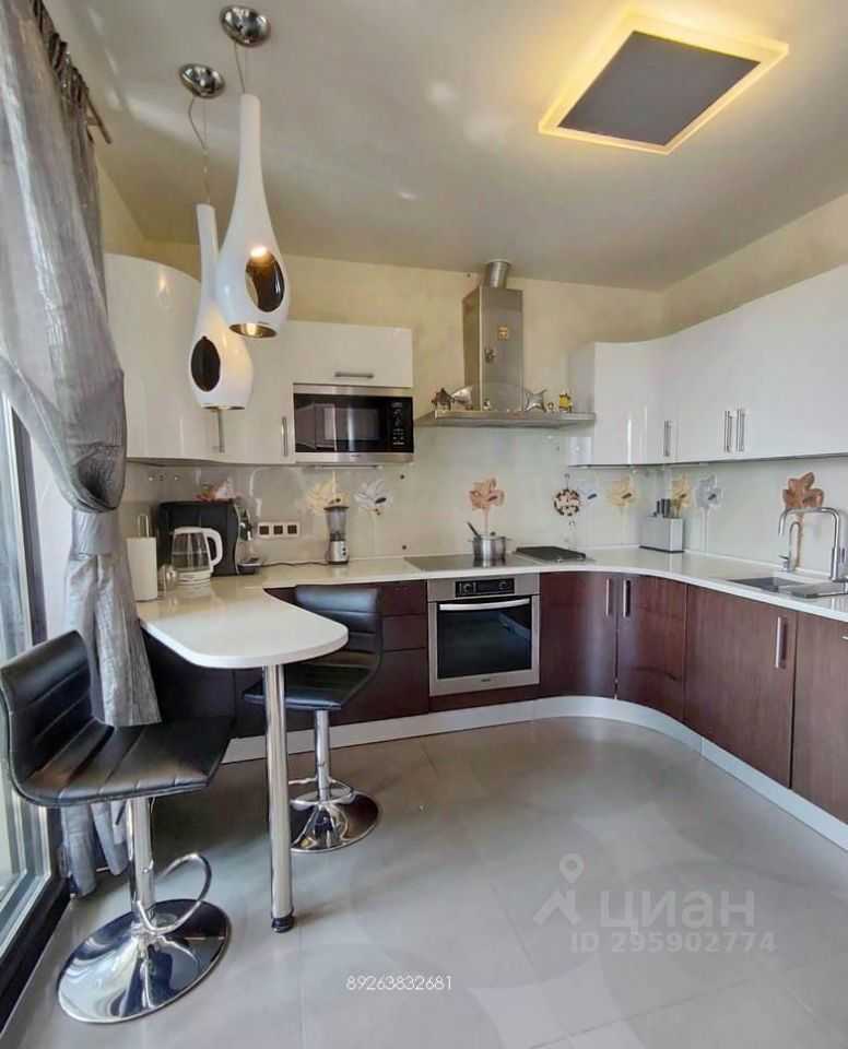 5-комнатная квартира, 130 м² — фотография 2