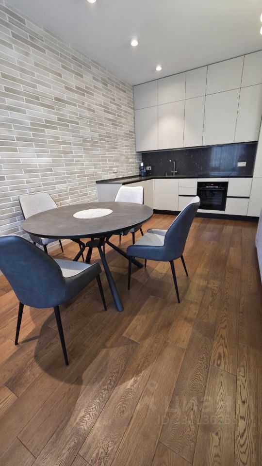 2-комнатная квартира, 62 м² — фотография 3