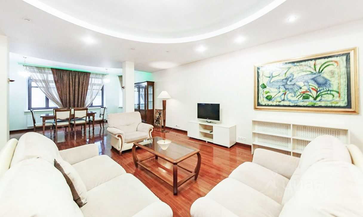 3-комнатная квартира, 160 м²