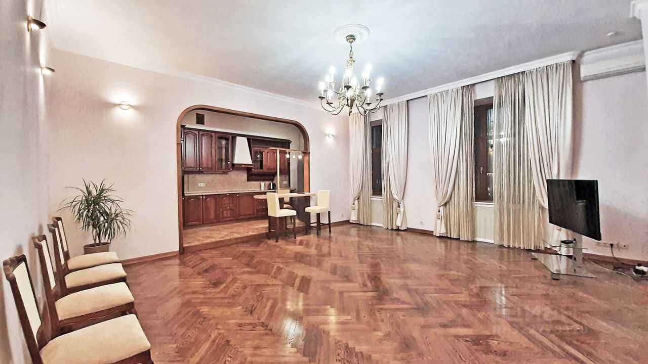 5-комнатная квартира, 170 м² — фотография 3