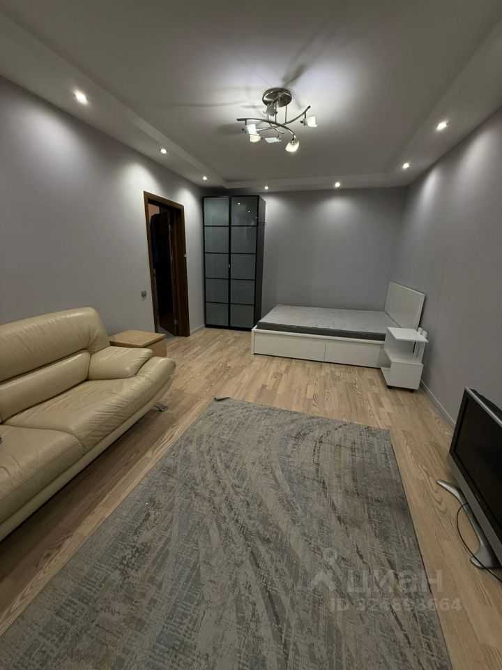 1-комнатная квартира, 38 м² — фотография 2