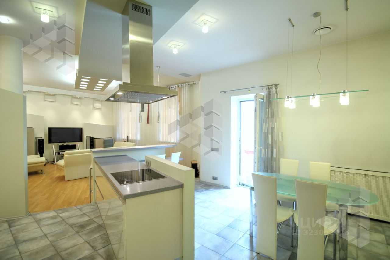 4-комнатная квартира, 185 м² — фотография 2
