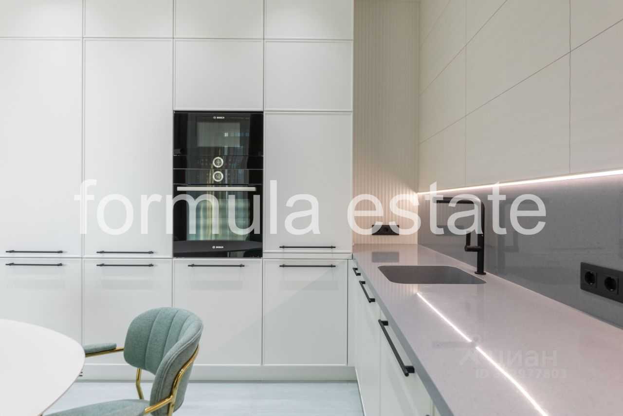2-комнатная квартира, 66 м² — фотография 2