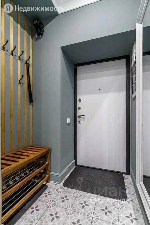 2-комнатная квартира, 56 м² — фотография 2
