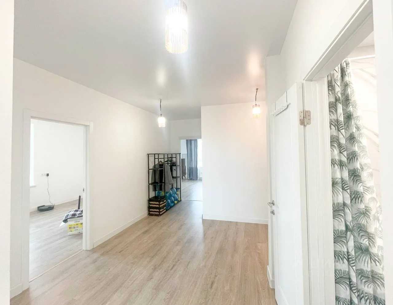 3-комнатная квартира, 92 м² — фотография 2