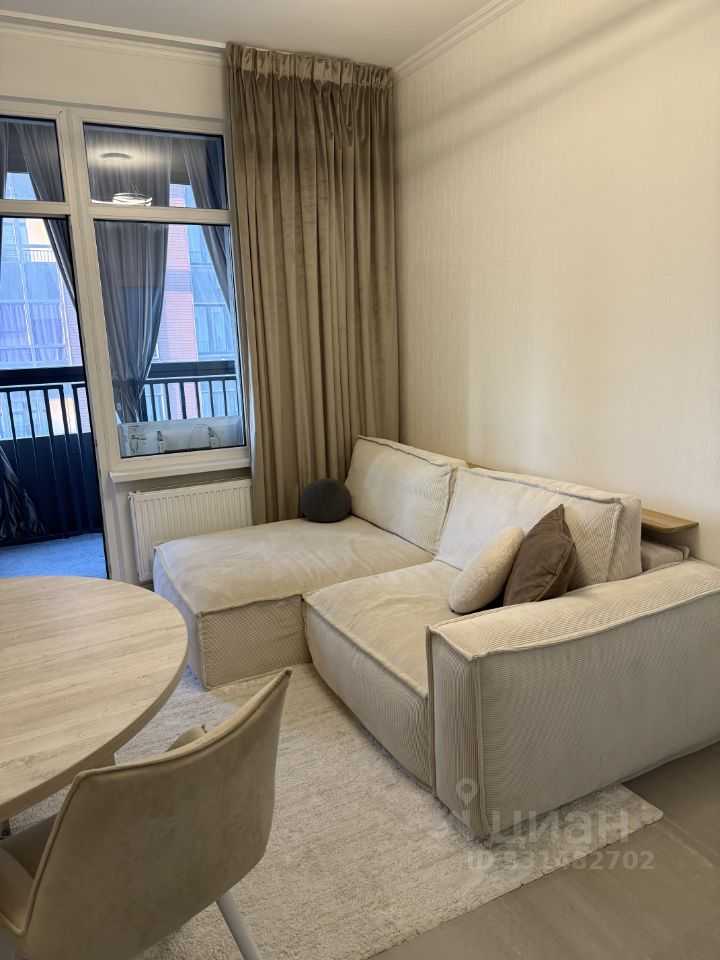 1-комнатная квартира, 42 м² — фотография 3
