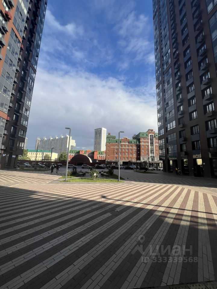 2-комнатная квартира, 65 м² — фотография 2