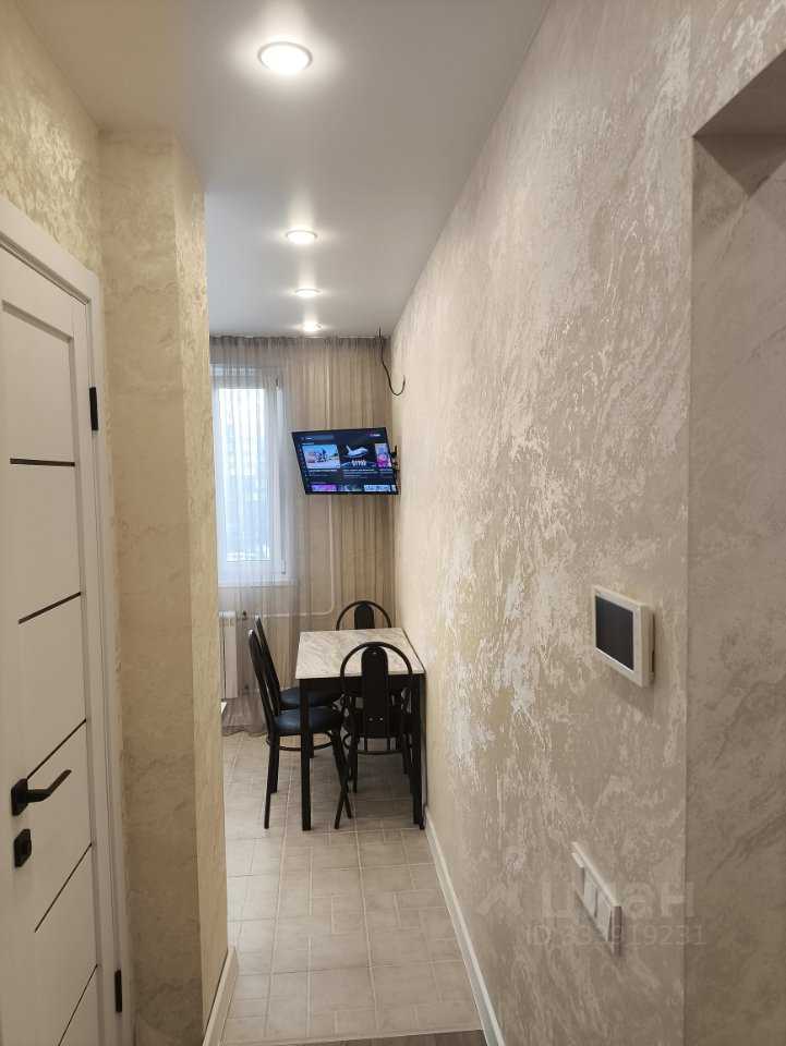 2-комнатная квартира, 56 м² — фотография 2