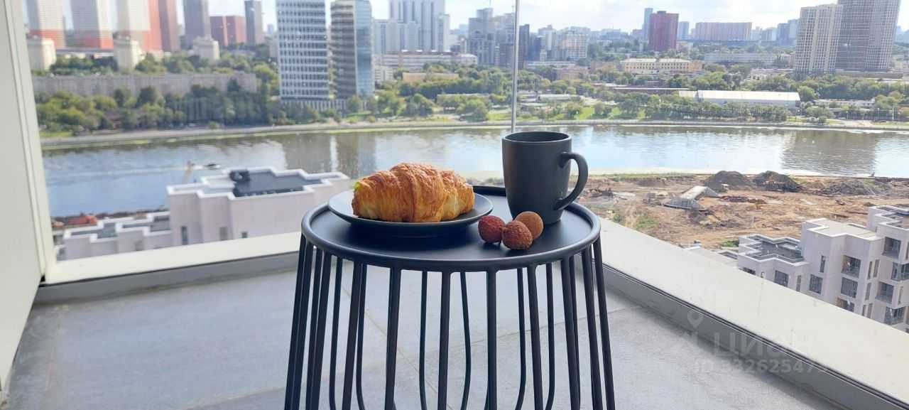 2-комнатная квартира, 52 м² — фотография 2